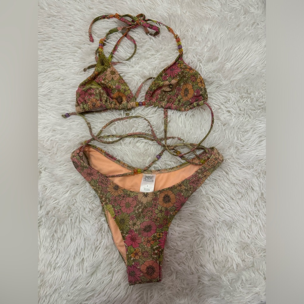 adorable trendy 2 piece bikini from target size S - Picture 1 of 4